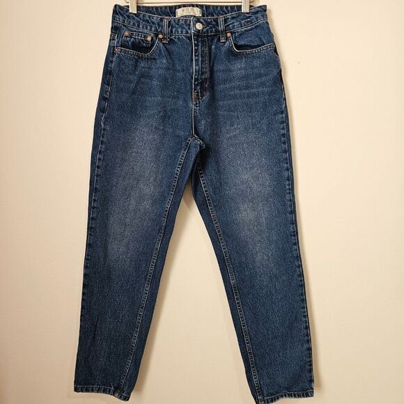 EUC WE THE FREE FREE PEOPLE HI RISE MOM JEAN SIZE 28 - Picture 1 of 15